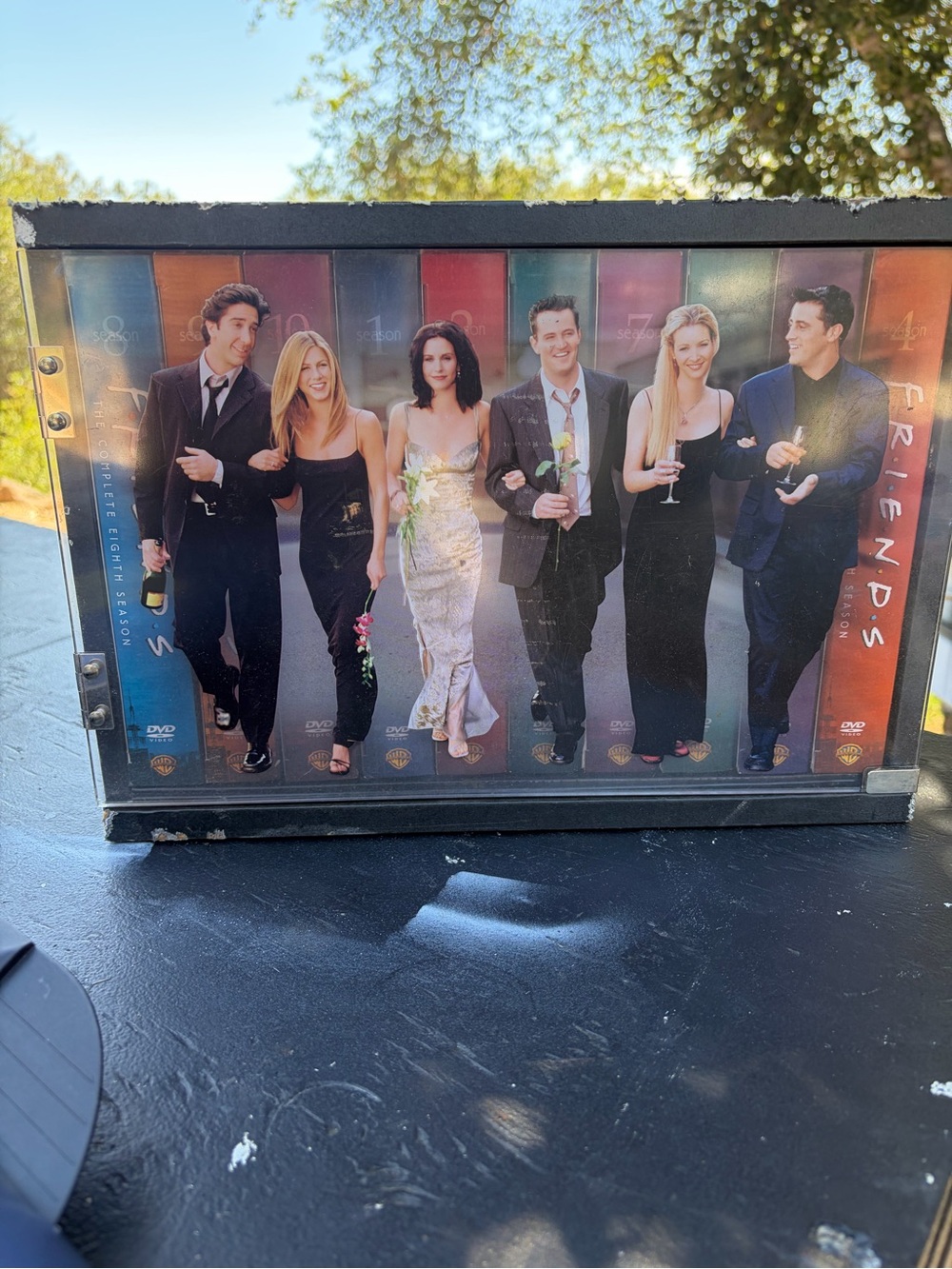 FRIENDS DVD Box Set with Multicolor Spine Artwork